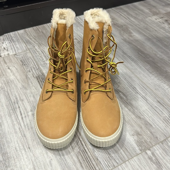 Timberland Fur Lined - Picture 6 of 6